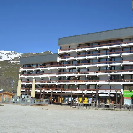 Renove, Aux Pieds, Balcon Ensoleille, 4 Pers., Centre Des Menuires - Fr-1-452-195 Appartement